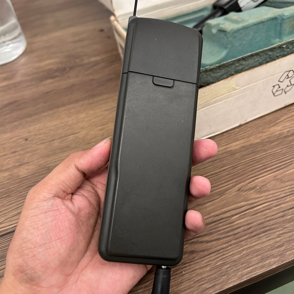 Nokia 2010 NHE-3DN with Original Box Accessories Receipt Warranty Docs | SlickSmith Technology